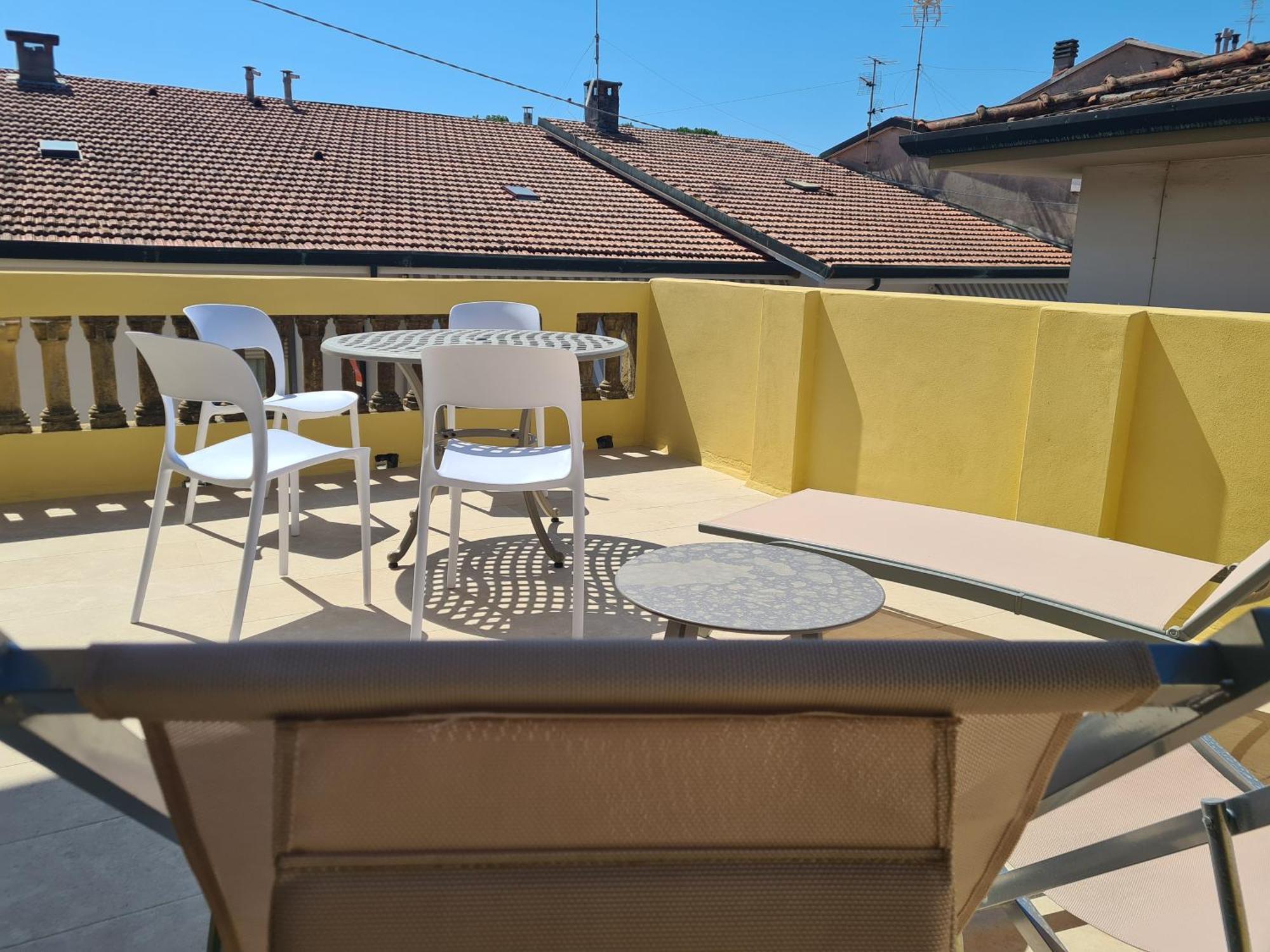 Allegra Viareggio Appartamento & Affittacamere Guest House Zewnętrze zdjęcie